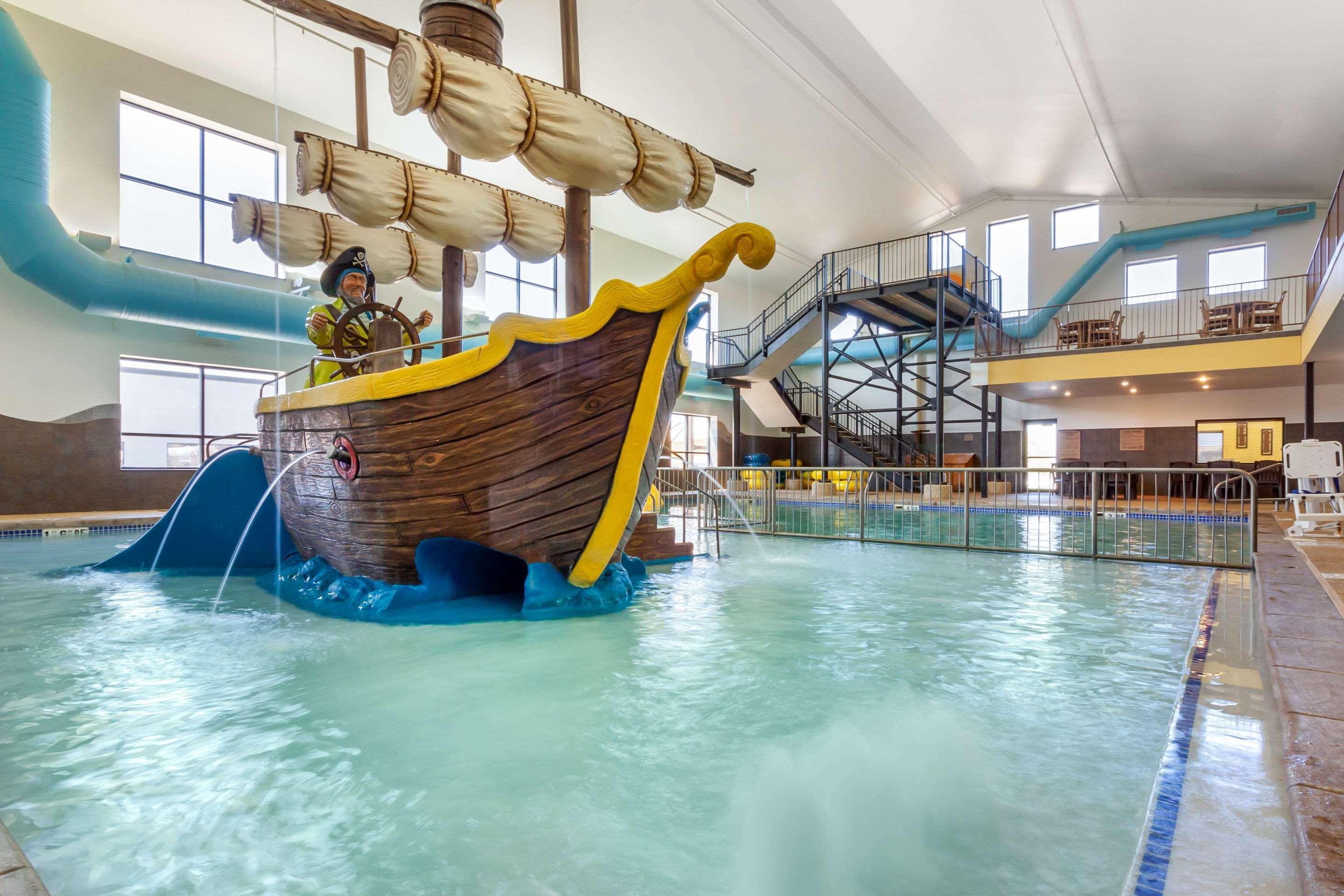 Comfort Inn & Suites Mitchell I-90 Εξωτερικό φωτογραφία