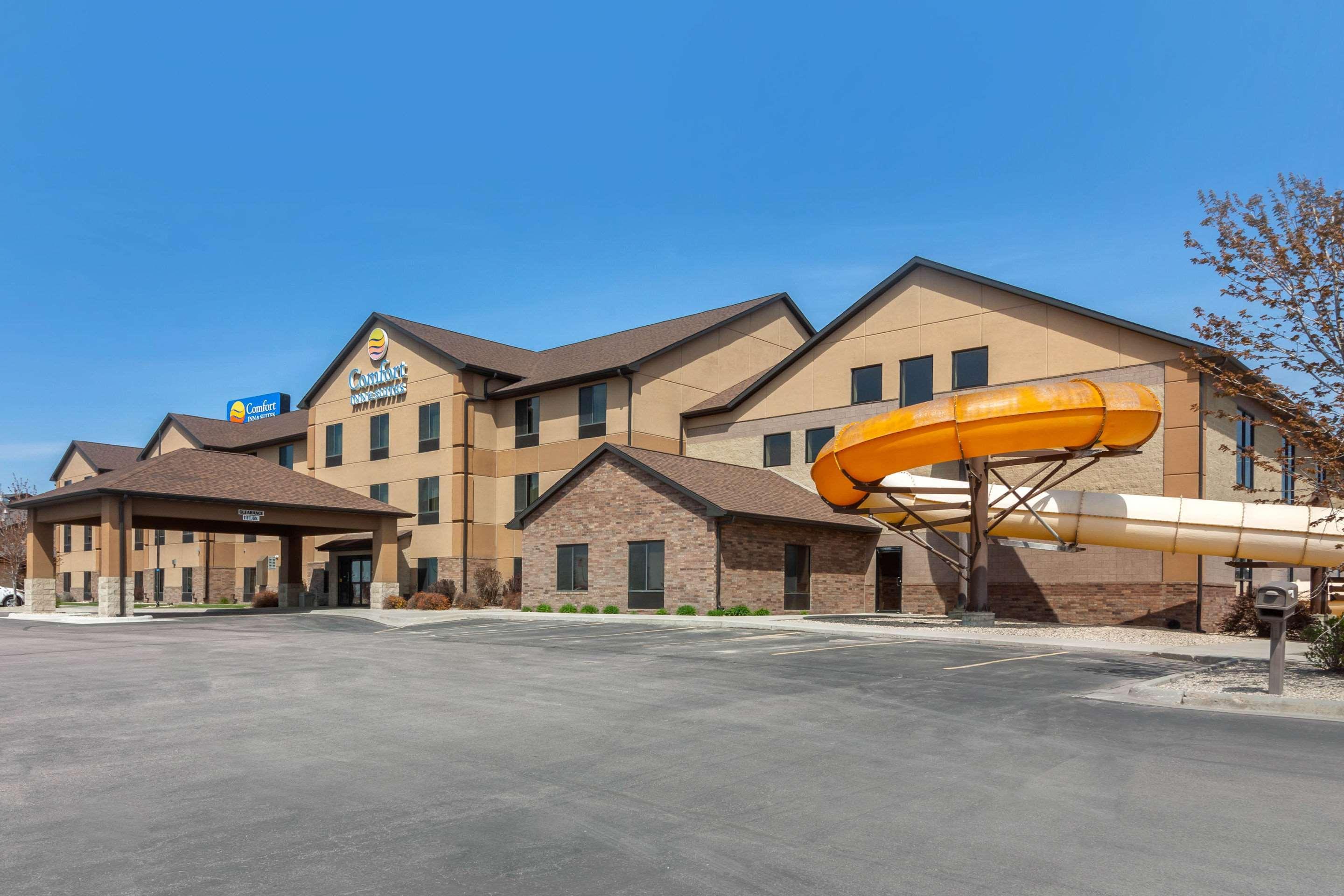Comfort Inn & Suites Mitchell I-90 Εξωτερικό φωτογραφία
