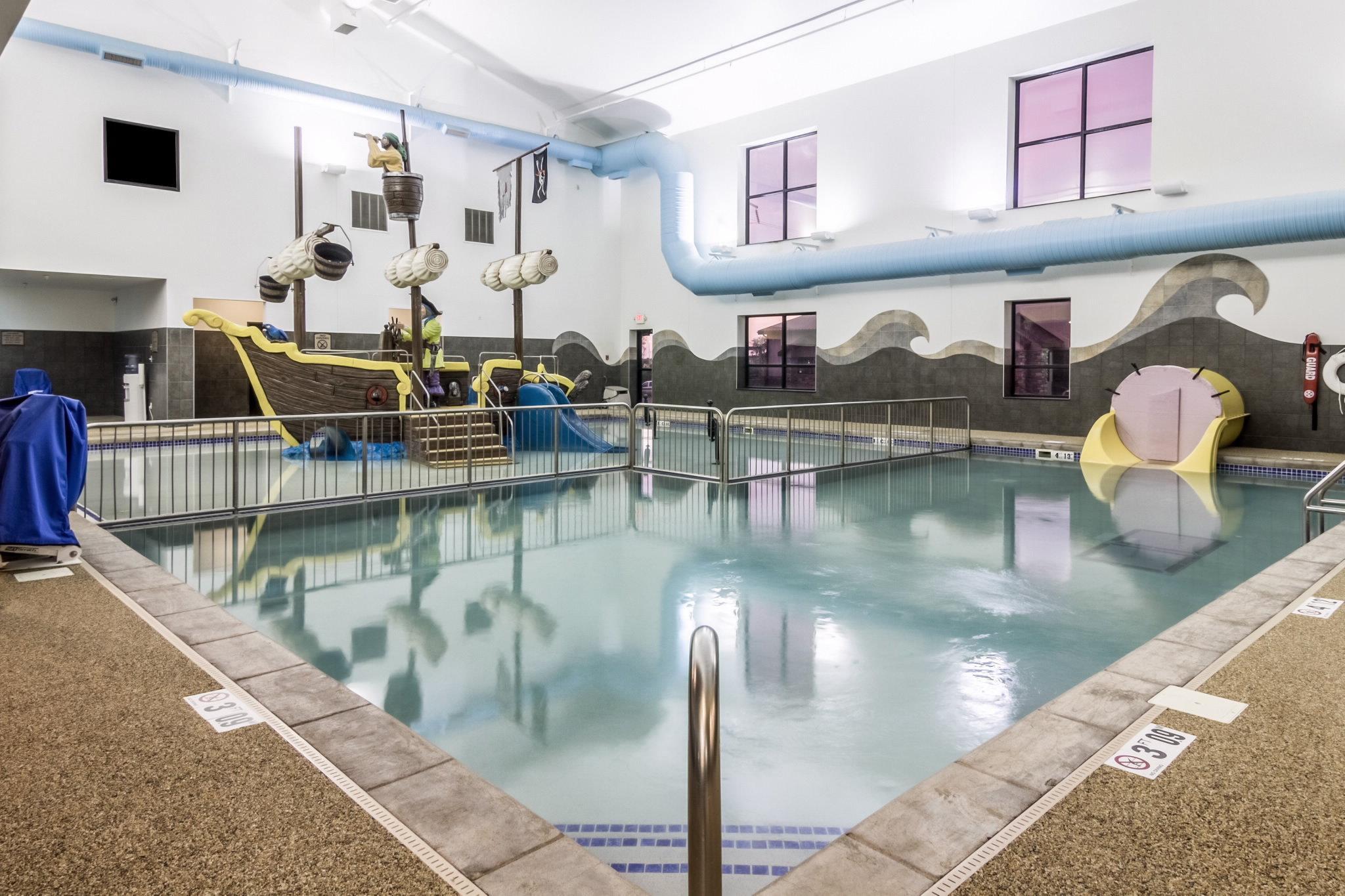 Comfort Inn & Suites Mitchell I-90 Εξωτερικό φωτογραφία