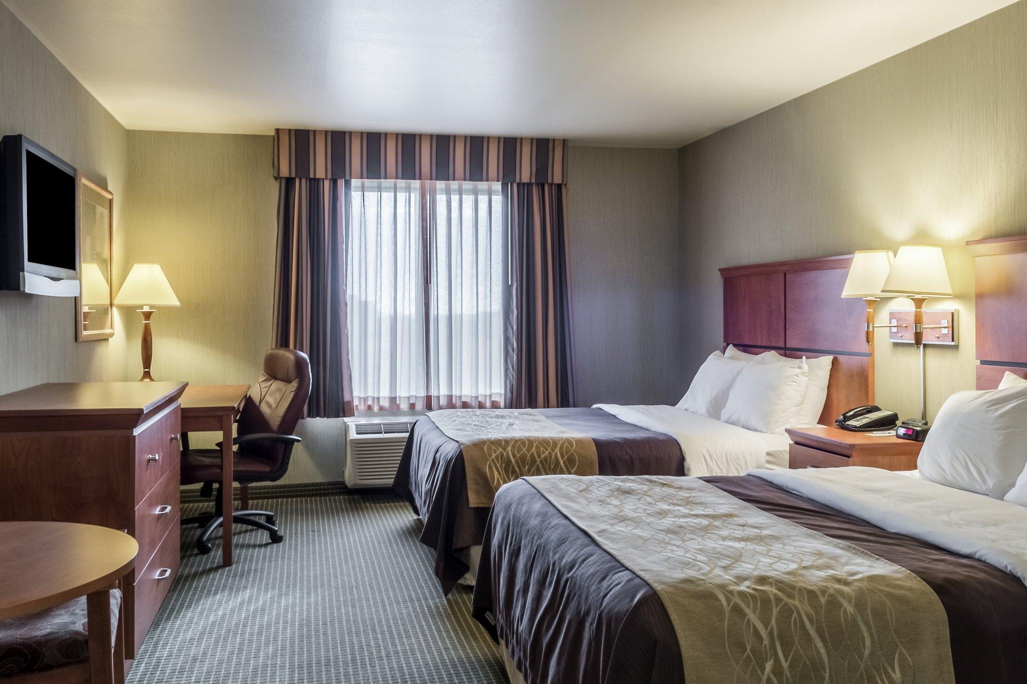 Comfort Inn & Suites Mitchell I-90 Εξωτερικό φωτογραφία