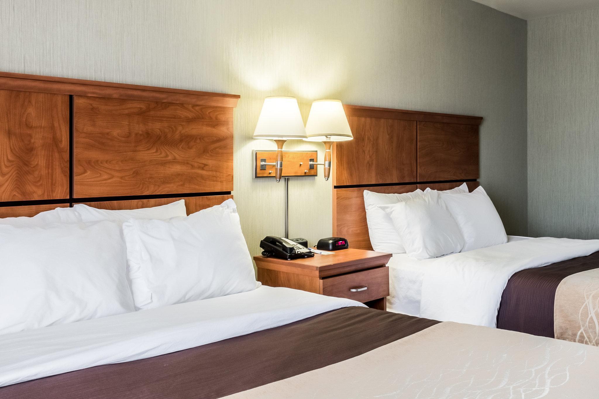 Comfort Inn & Suites Mitchell I-90 Εξωτερικό φωτογραφία