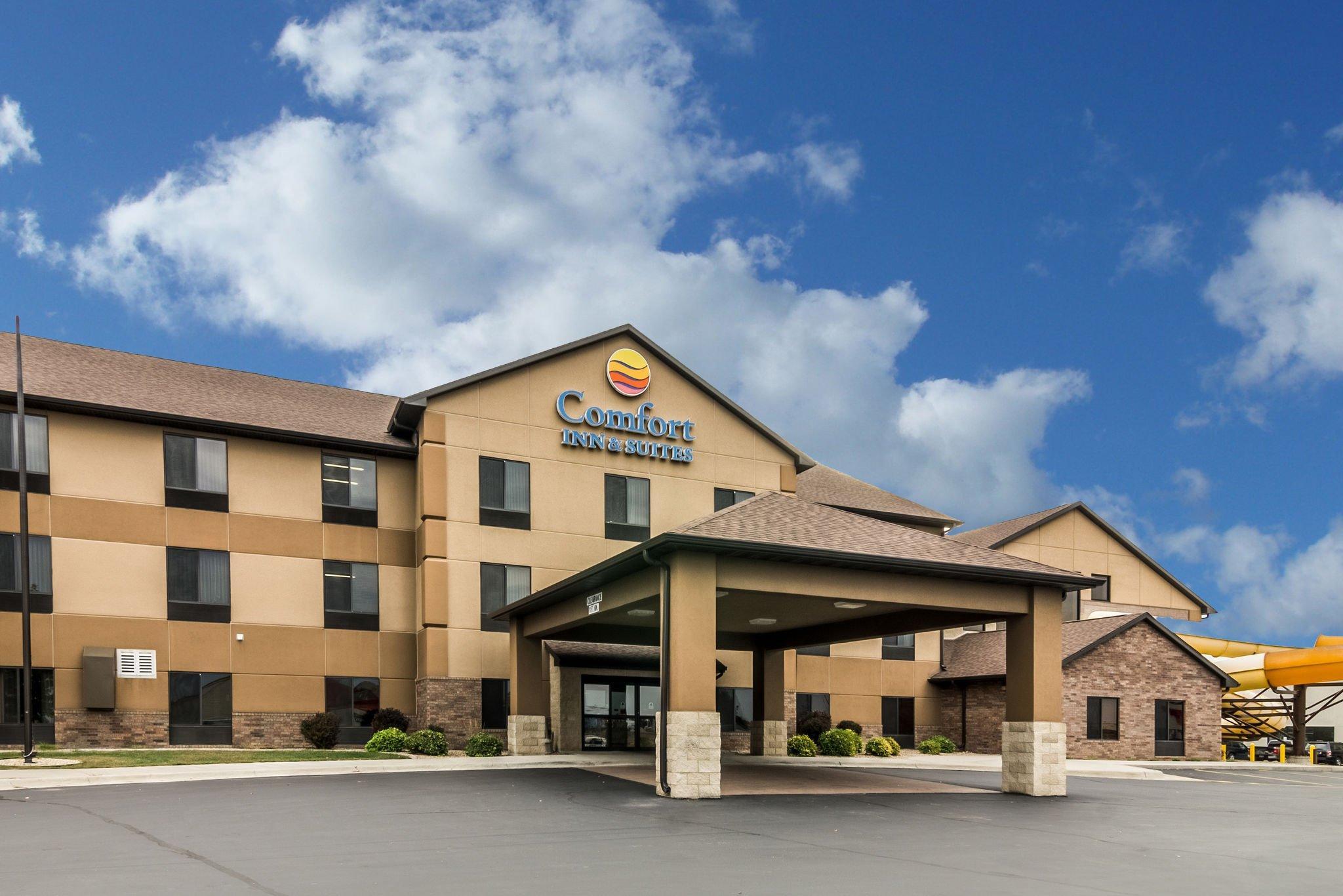 Comfort Inn & Suites Mitchell I-90 Εξωτερικό φωτογραφία